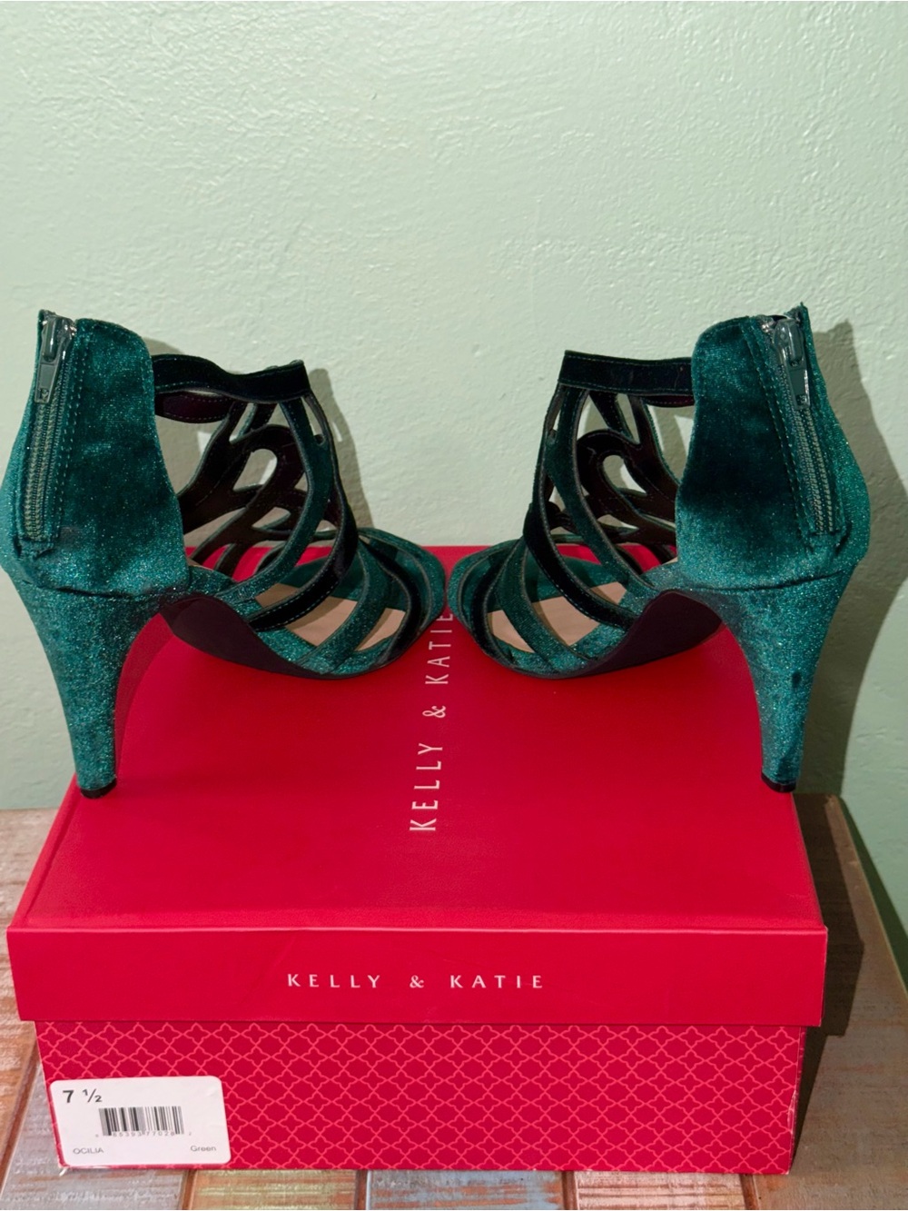 Kelly & Katie Emerald Green Velvet Strappy Cutout Heels - Picture 6 of 6